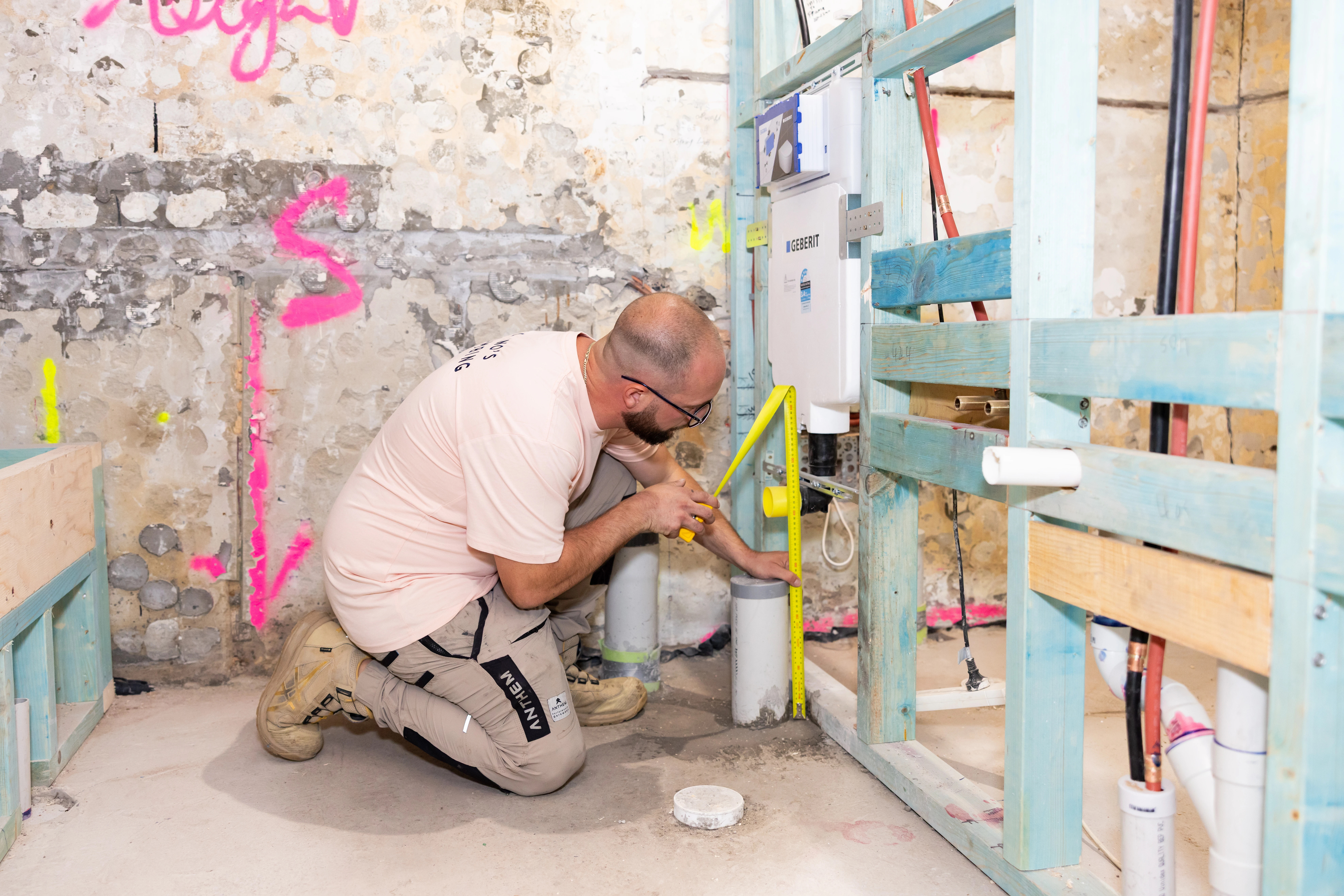 Plumber servicing hot water systems in Manly